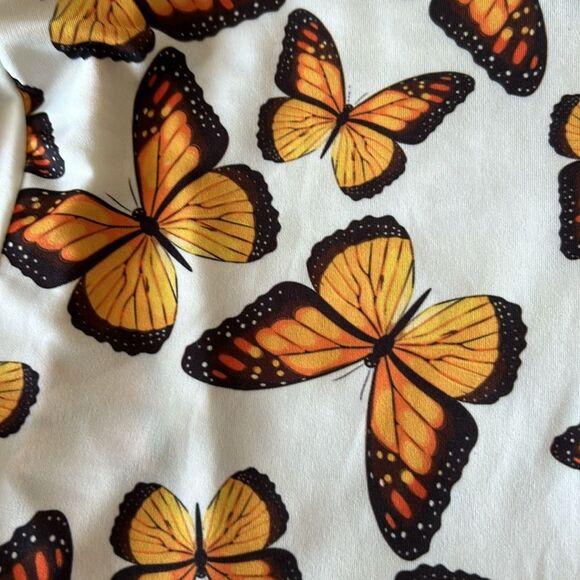 PrettyLittleThing butterfly crop top size 0 - Picture 8 of 16